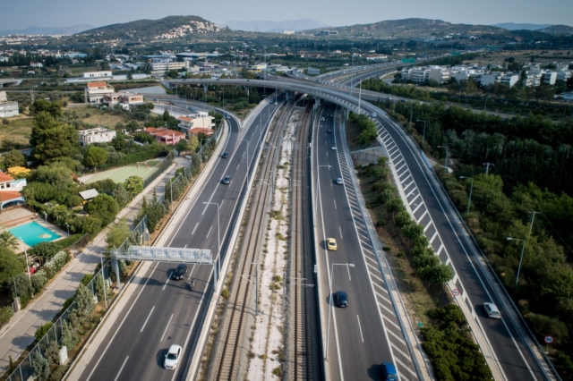 Κυκλοφοριακές ρυθμίσεις στην Αττική Οδό – Ποιες είσοδοι και έξοδοι κλείνουν το βράδυ του Σαββάτου