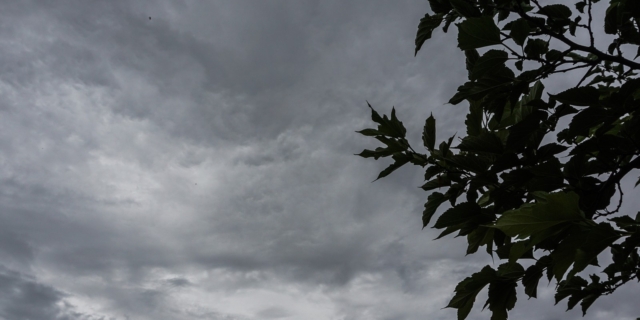 Καιρός: Μικρή πτώση της θερμοκρασίας και νεφώσεις στη χώρα