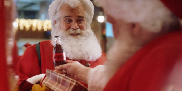 Η Coca-Cola υλοποιεί ένα νέο μεγάλο πρόγραμμα κοινωνικής στήριξης στο πλαίσιο της Χριστουγεννιάτικης καμπάνιας της