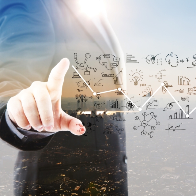 EUROBANK | Πρωτοστατεί στην ενίσχυση του ελληνικού επιχειρείν