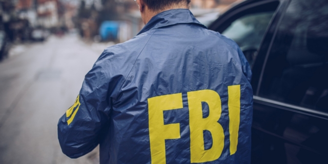 FBI: Επικήρυξε έναντι 200.000 δολαρίων πρώην πράκτορα που συνεργαζόταν με το Ιράν