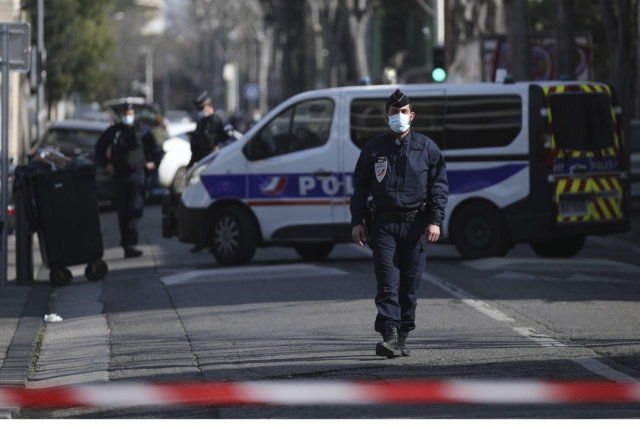 Επίθεση με μαχαίρι στη Λυόν