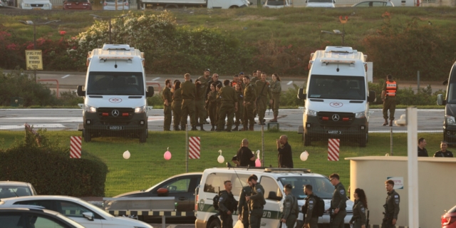 Σε ετοιμότητα για τους ομήρους οι ισραηλινές δυνάμεις