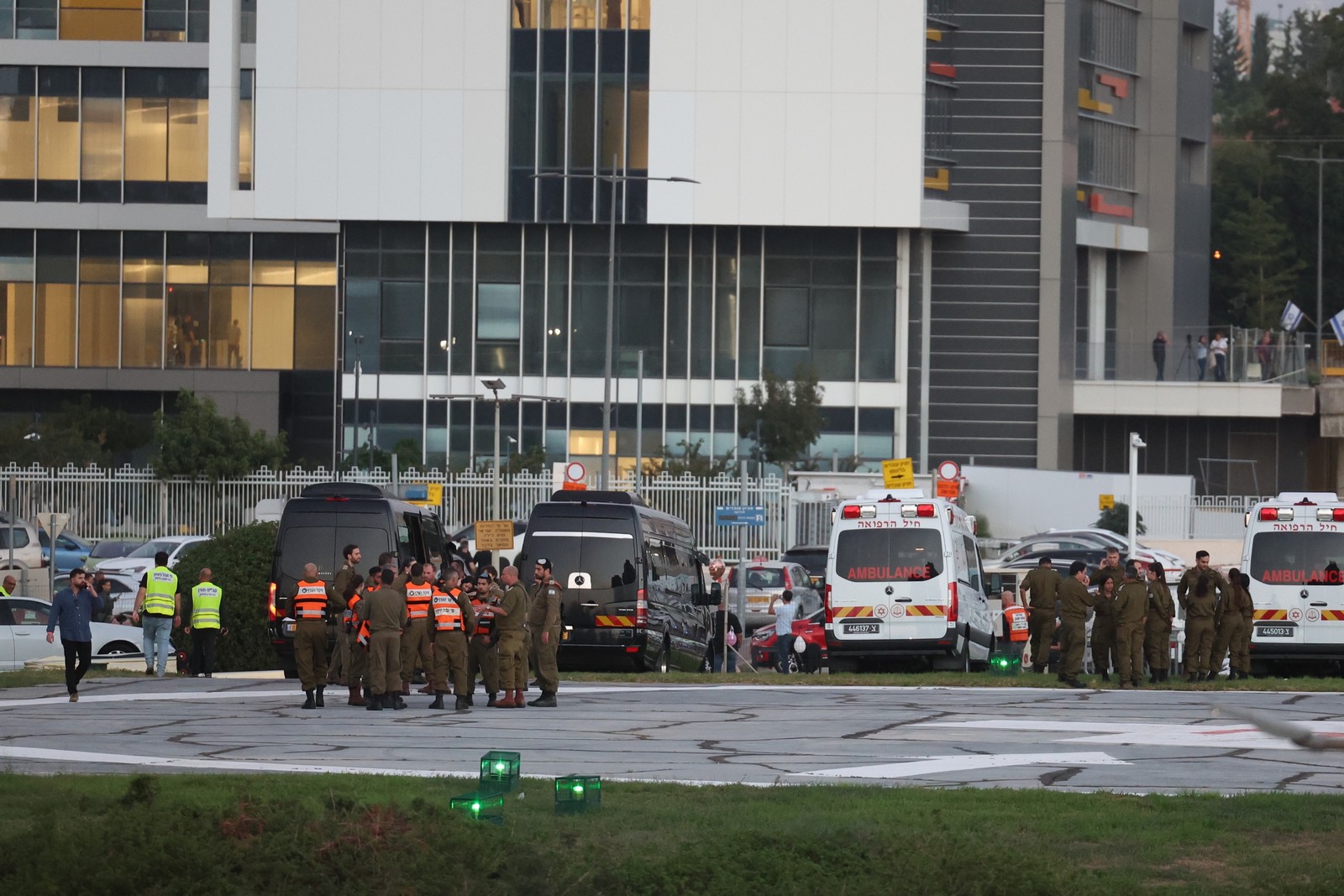 Σε ετοιμότητα για τους ομήρους οι ισραηλινές δυνάμεις