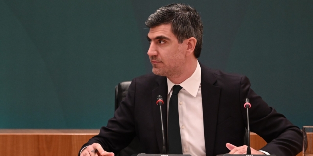 Ο Θανάσης Γλαβίνας