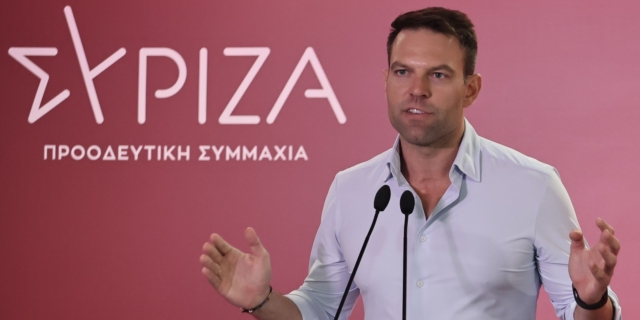Ο Στέφανος Κασσελάκης στην συνεδρίαση της ΚΕ του ΣΥΡΙΖΑ