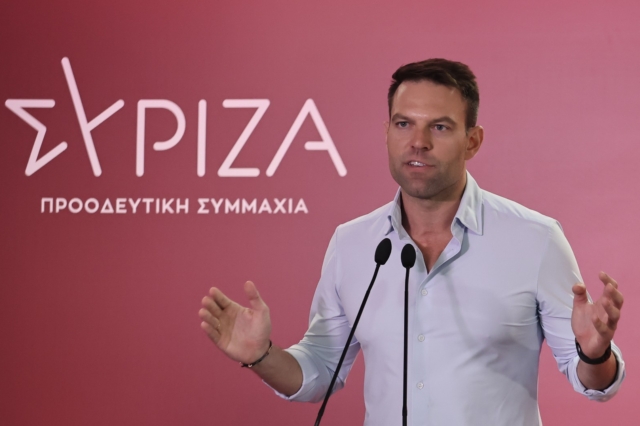 Ο Στέφανος Κασσελάκης στην συνεδρίαση της ΚΕ του ΣΥΡΙΖΑ