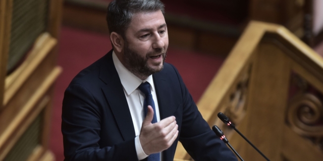 Ανδρουλάκης: Στο εορτολόγιο του Ιανουαρίου θα βρείτε ποιος έστειλε “μολυσμένα” μηνύματα