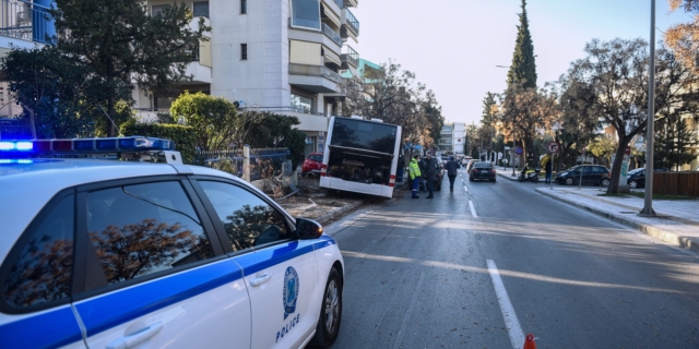 Θεσσαλονίκη: Τραγωδία με λεωφορείο του ΟΑΣΘ – “Ο οδηγός είχε λιποθυμικό επεισόδιο”