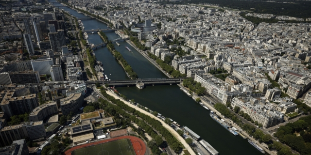 Πανικός στο Παρίσι για τα πανάκριβα ξενοδοχεία και την τελετή έναρξης των Ολυμπιακών Αγώνων στον… Σηκουάνα!