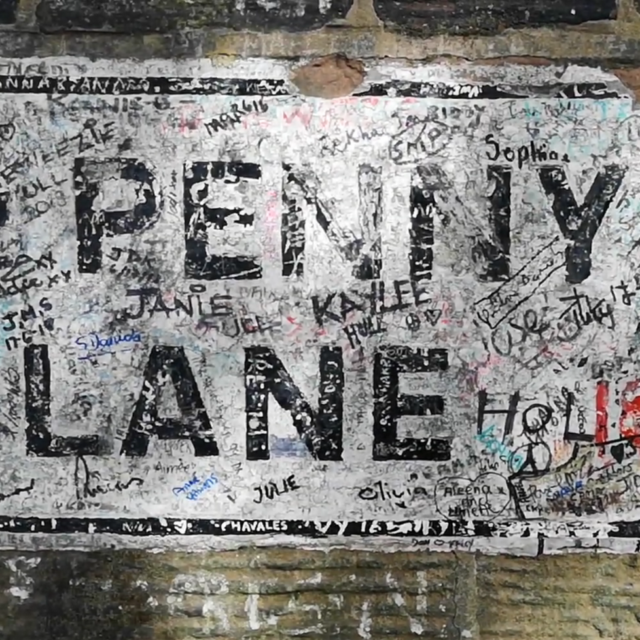 Επιστράφηκε η θρυλική πινακίδα της οδού Penny Lane μετά από 47 χρόνια
