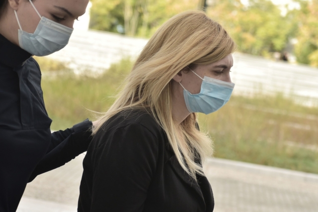 Δίκη Πισπιρίγκου: “Με ενδιέφερε η αποκατάσταση της Τζωρτζίνας” – Αιχμές κατά των γιατρών