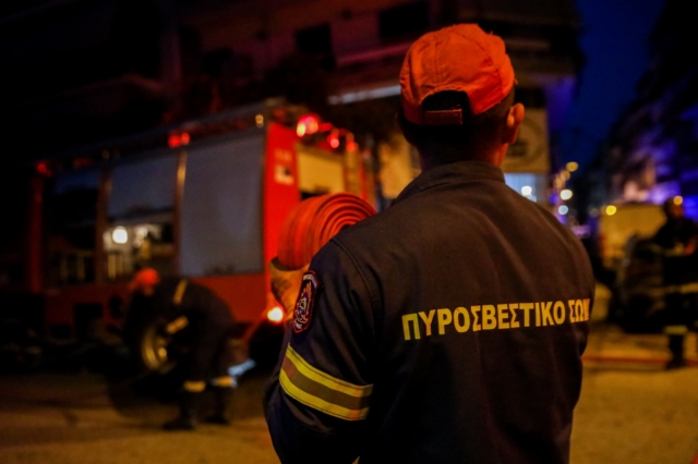 Άγιος Δημήτριος: Φωτιά σε διαμέρισμα πολυκατοικίας
