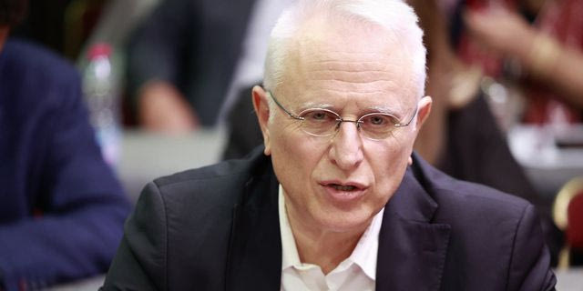 Γιάννης Ραγκούσης: Μία μικρή επανάσταση για την Αποκρατικοποίηση της ζωής μας