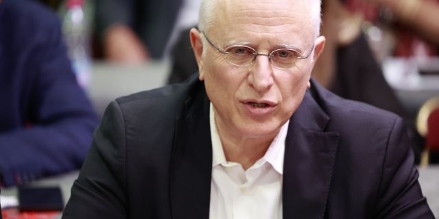 Ραγκούσης: Ο κ. Κασσελάκης “να μην παραδώσει μία πρώην αξιωματική αντιπολίτευση”