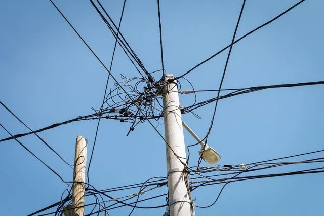 Διακοπές ρεύματος σε 8 δήμους της Αττικής σήμερα (4/4) – Οι περιοχές