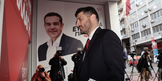Τεμπονέρας: Δεν είμαστε με το κεφάλαιο και τους “νοικοκυραίους”
