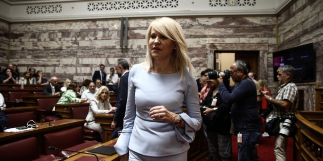 Η Θεοδώρα Τζάκρη