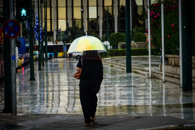 Καιρός: Έρχονται καταιγίδες, κρύο και χιόνια τις επόμενες ημέρες