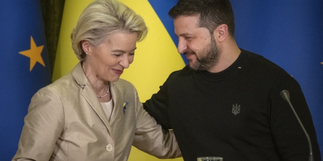Βολοντίμιρ Ζελένσκι και Ούρσουλα φον ντερ Λάιεν