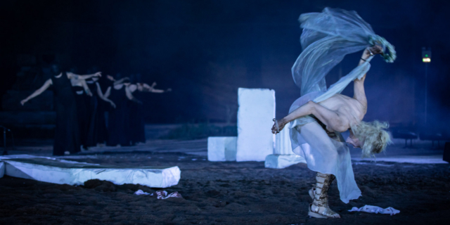 Ευμενίδες- Άντζελα Μπρούσκου