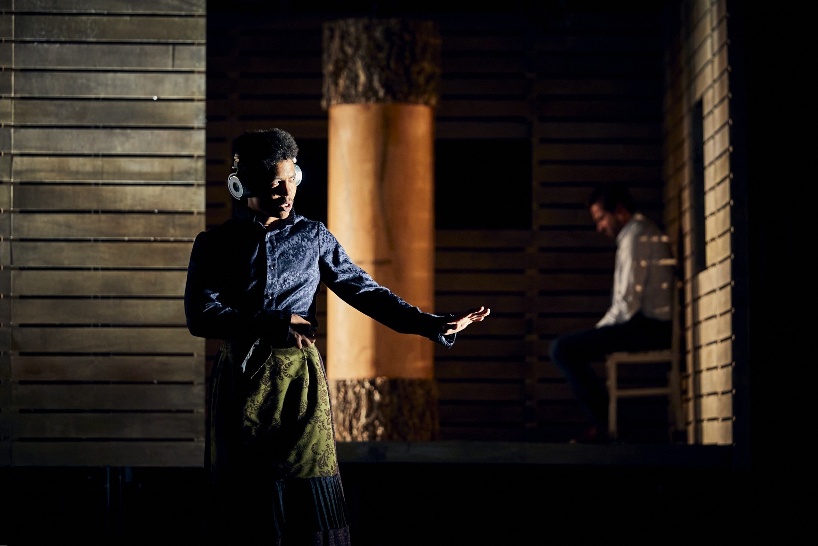 Η Καταρίνα και η ομορφιά να σκοτώνεις φασίστες