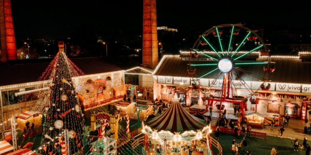 The Christmas Factory: 4 λόγοι να πας καθημερινή στο μεγαλύτερο χριστουγεννιάτικο χωριό της Αθήνας