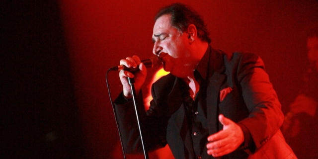 Βασίλης Καρράς