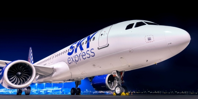 Η μαγεία των εορτών περνά από τη SKY express για μια ταξιδιωτική εμπειρία που αξίζει κάθε επιβάτης