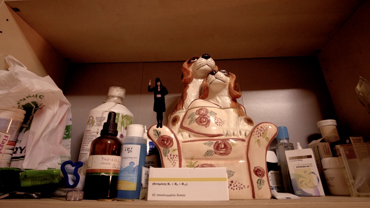 To Kορίτσι με τα σπίρτα Violet Louise