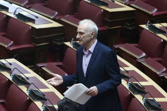 ΣΥΡΙΖΑ: Αποχώρησε και ο Γιώργος Βαρεμένος – “Ευτελισμός και αποσύνθεση”