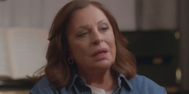 Χάρις Αλεξίου