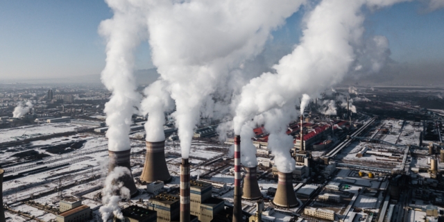 Ρεκόρ ζέστης και κατανάλωσης άνθρακα στον πλανήτη το 2023