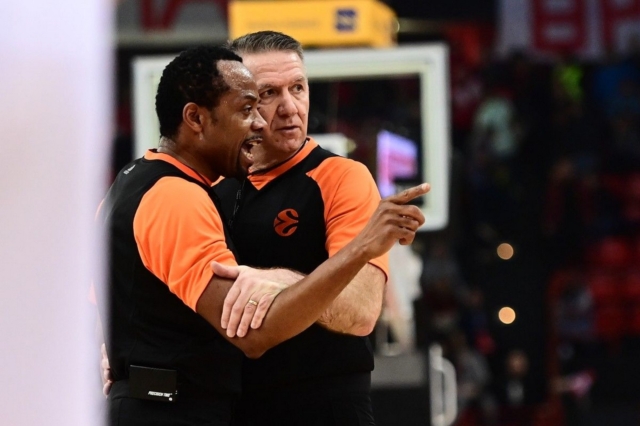 Euroleague: Κανένας κίνδυνος τιμωρίας του Ολυμπιακού για την υπόθεση με τον διαιτητή Μπισάνγκ