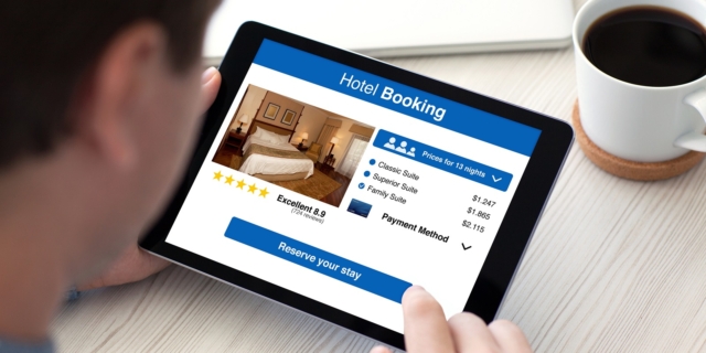 Booking.com: Αυξάνονται οι επιθέσεις χάκερ σε πελάτες – Θύματα και στην Ελλάδα