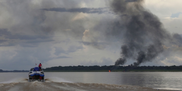 Φωτιά σε καταυλισμό του κινήματος ακτημόνων στη Βραζιλία