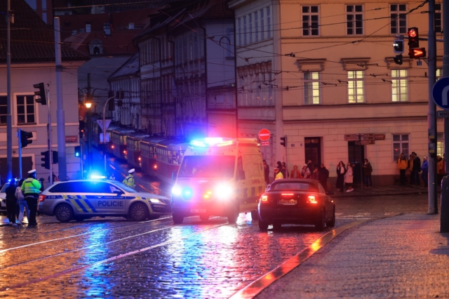 Πράγα: Τα μηνύματα των Ευρωπαίων ηγετών για το μακελειό