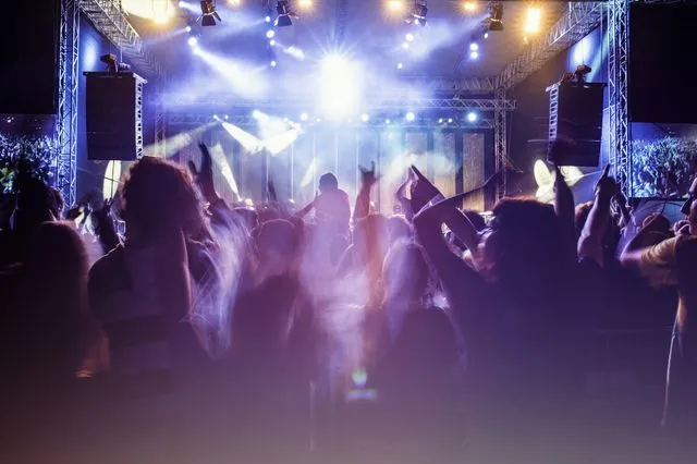 Νυχτερινό κέντρο (φωτογραφία αρχείου)