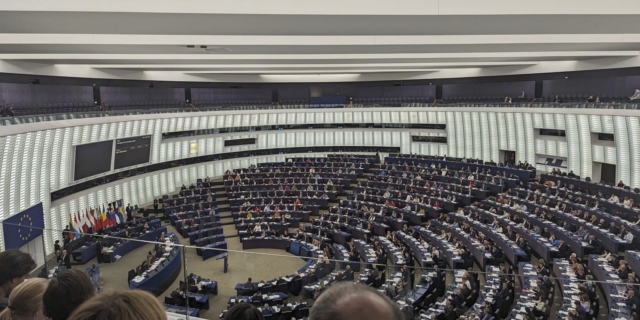 Παρέμβαση Ευρωβουλευτών του ΚΚΕ: “Ε.Ε., ΗΠΑ και ΝΑΤΟ στηρίζουν τη σφαγή στη Γάζα”