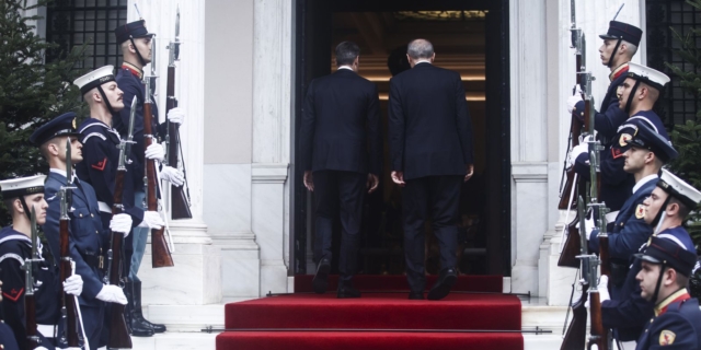 Οι “λύκοι” των Πρεσπών, “αρνάκια” των ελληνοτουρκικών