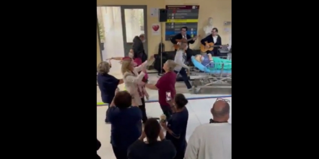 Γλέντι με την Ελλάδα στο φορείο