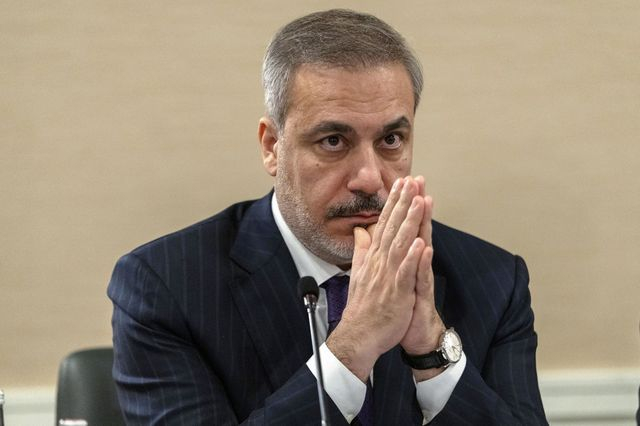 Τουρκία: Συνάντηση Φιντάν με τη ρωσική αντιπροσωπεία στην Κωνσταντινούπολη