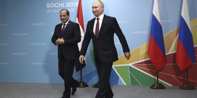 Τηλεφωνική επικοινωνία Πούτιν – Σίσι και στήριξη ενόψει εκλογών