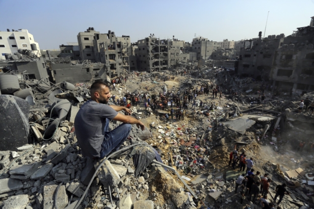 Η ισοπεδωμένη από τους ισραηλινούς βομβαρδισμούς Γάζα