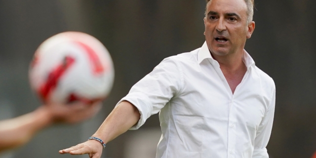 Ολυμπιακός: Κλεισμένος ο Καρβαλιάλ, αναλαμβάνει ο Πέδρο Άλβες