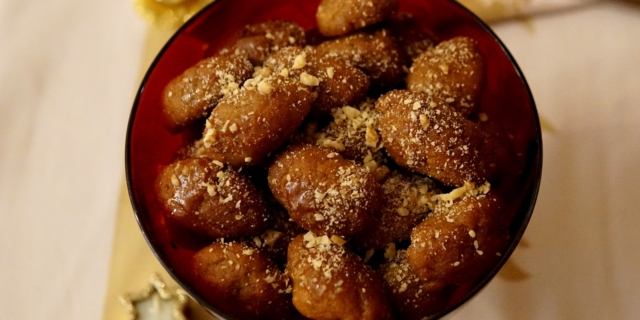 Τι να φτιάξεις με τα μελομακάρονα που περίσσεψαν