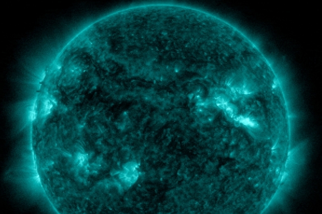 Βίντεο της NASA δείχνει την ηλιακή έκλαμψη που προκάλεσε ραδιοφωνικές παρεμβολές στη Γη