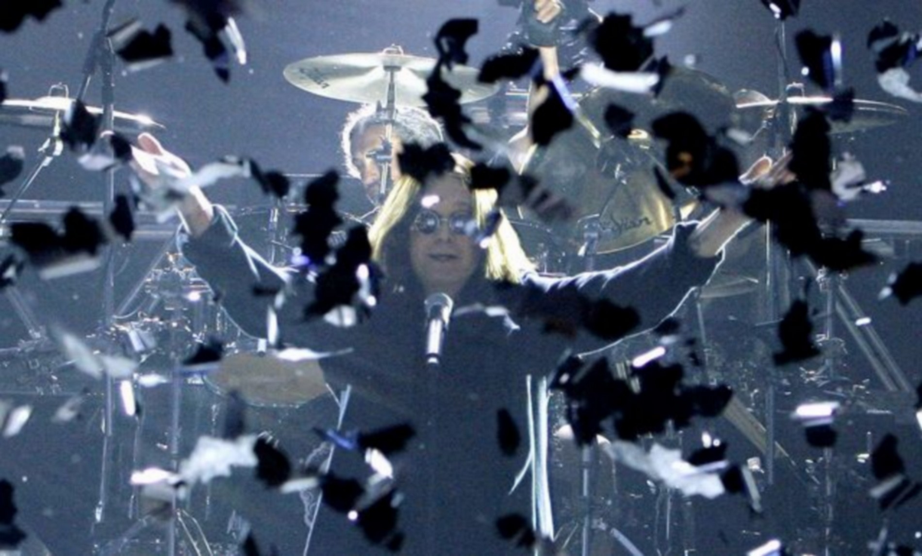 Ο Ozzy με τη νυχτερίδα