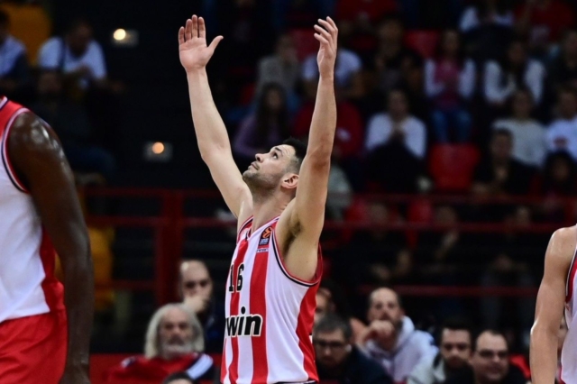 Ολυμπιακός – Βαλένθια 56-63: Απογοητευτική βραδιά και γκέλα στο ΣΕΦ