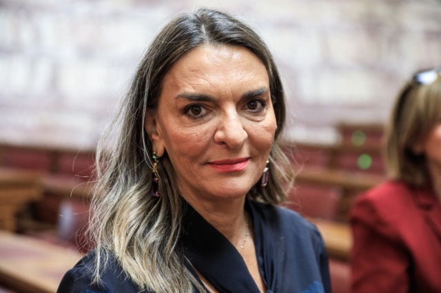 Πέτη Πέρκα: “Δεν θα είμαστε τα θραύσματα του ΣΥΡΙΖΑ – Θα δείτε κάτι νέο”